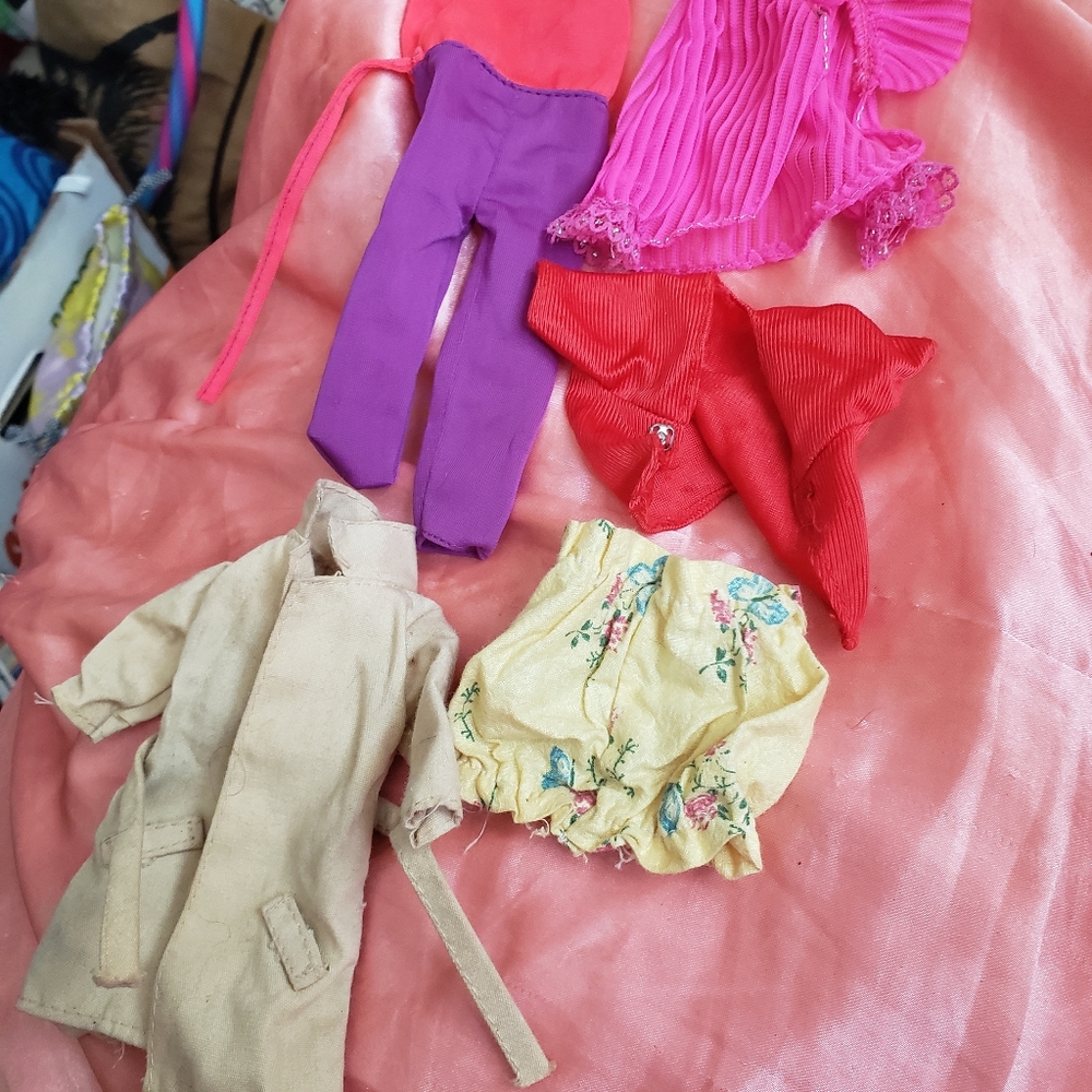 Vintage barbie clothes 72 to 79